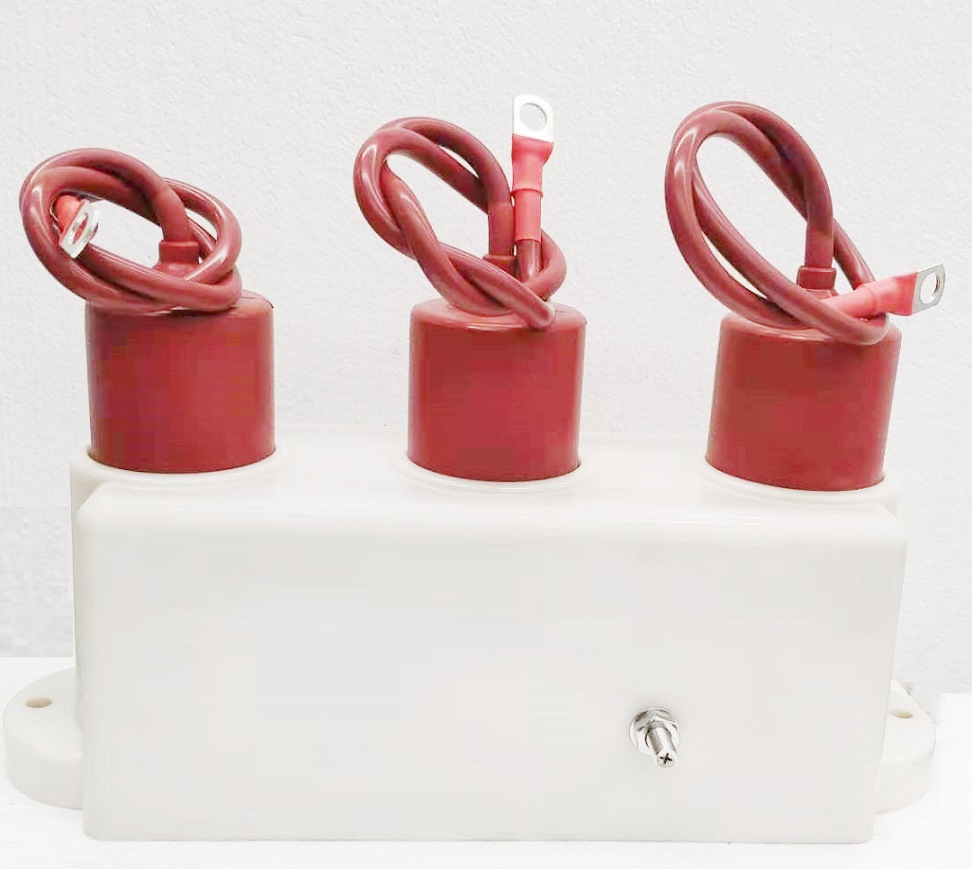 三相六柱系列過(guò)電壓保護(hù)裝置